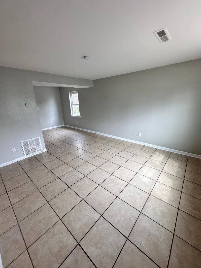Apartment for rent at 1718 Eastern Ave NE #1720, Roanoke, VA 24012