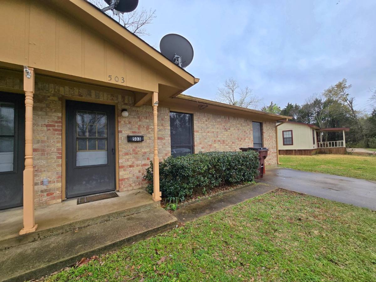 Apartment for rent at 503 W College St #503, Canton, TX 75103