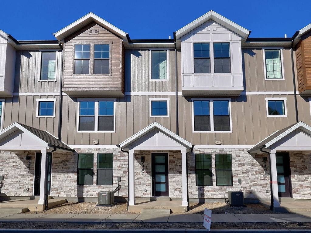 Townhouse for rent at 7371 S Dewmar Court, Midvale, UT 84047
