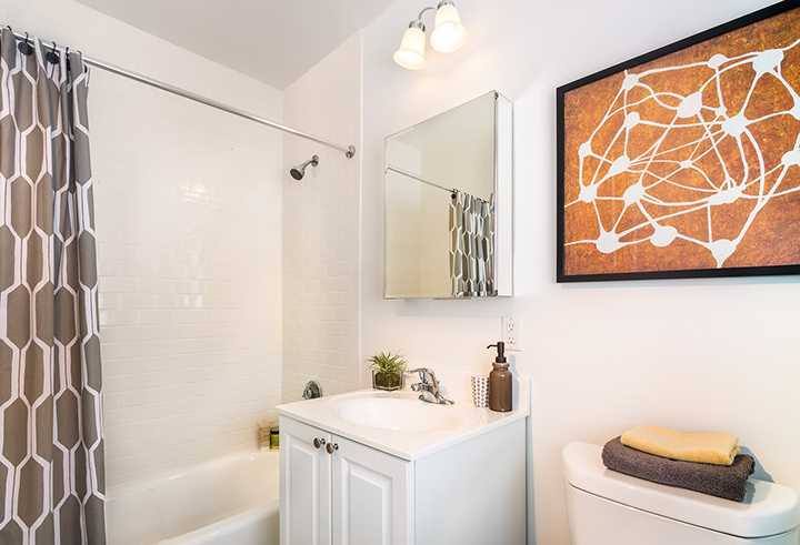 Apartment for rent at 563 VFW Parkway, Chestnut Hill, MA 02467