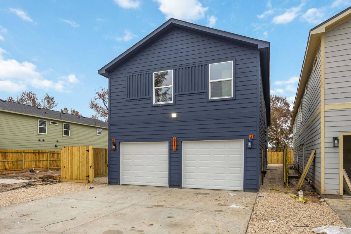 House for rent at 8108 De Priest St, Houston, TX 77088