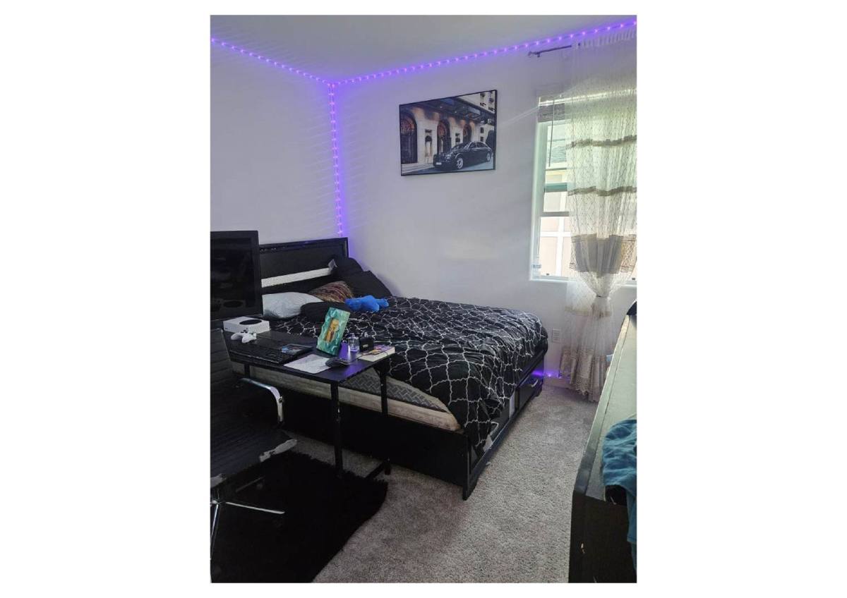 House for rent at 1125 Bellawood Dr, Galt, CA 95632
