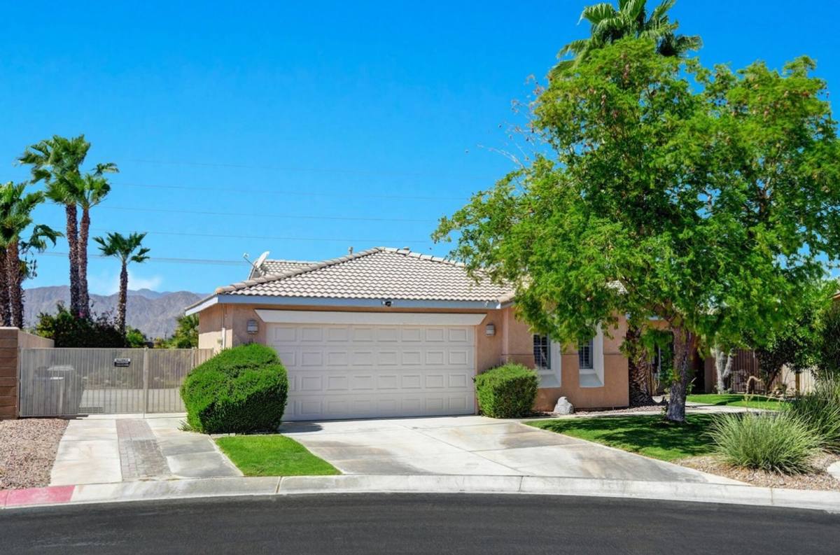 House for rent at 81258 Avenida Esmeralda, Indio, CA 92201