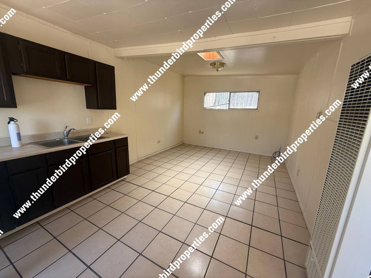 Apartment for rent at 1622 Coal Ave SE, Albuquerque, NM 87106