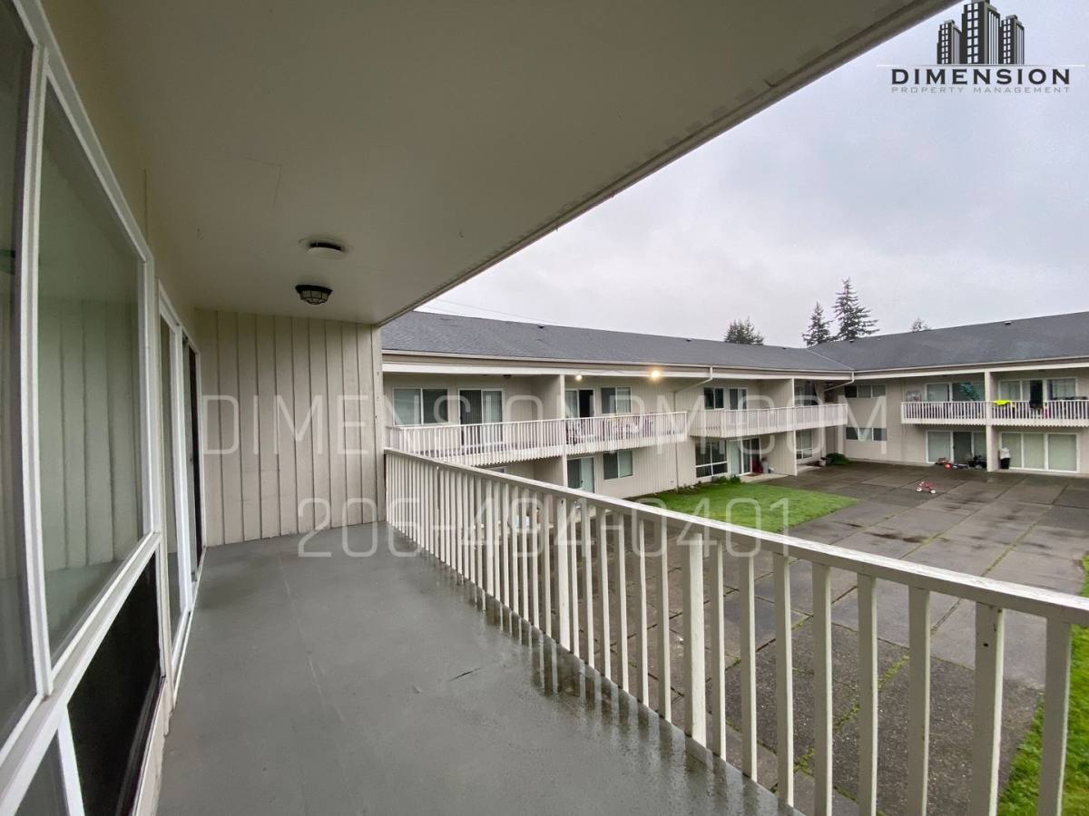 Apartment for rent at 114 129th St S, Tacoma, WA 98444