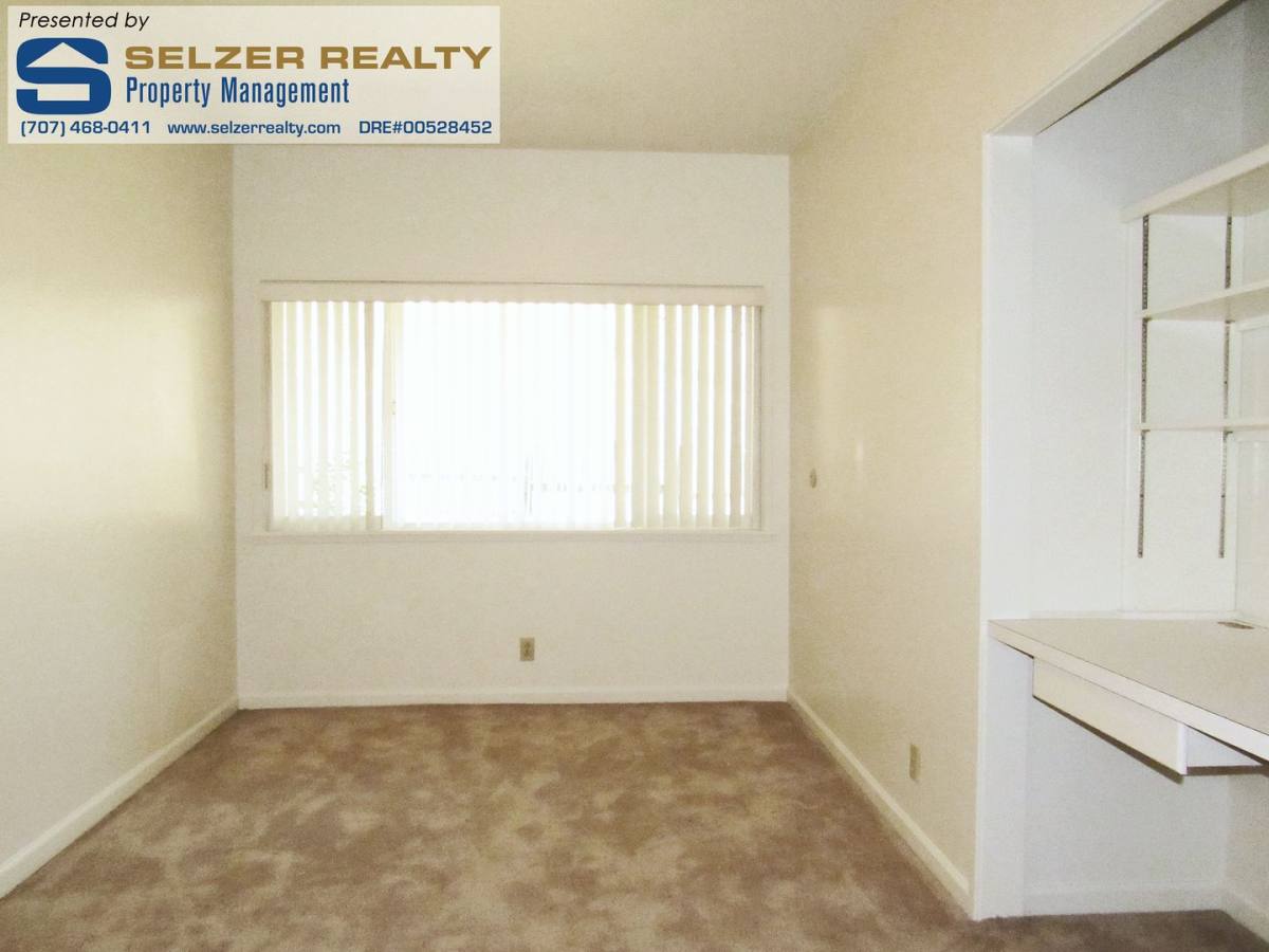 House for rent at 11900 Hewlitt & Sturtevant Rd, Hopland, CA 95449