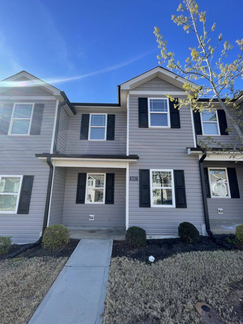 Townhouse for rent at 2057 Wiggins Village, Youngsville, NC 27596