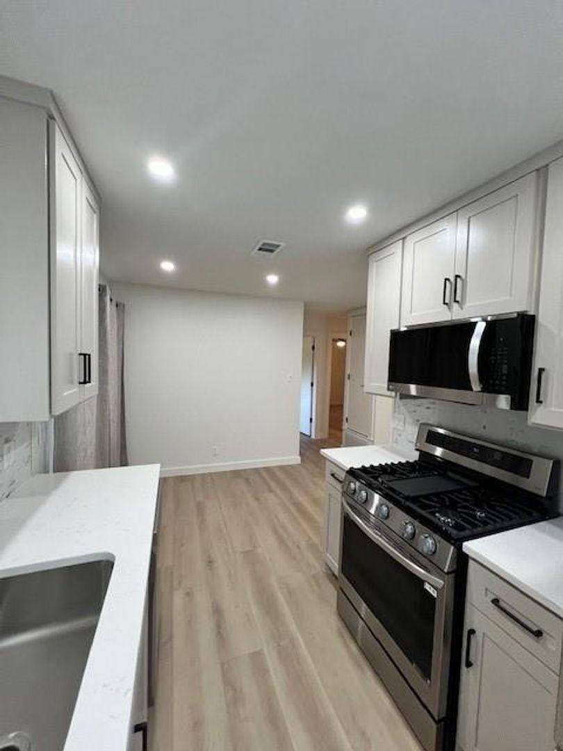 House for rent at 8012 Pinedale Cove, Austin, TX 78757
