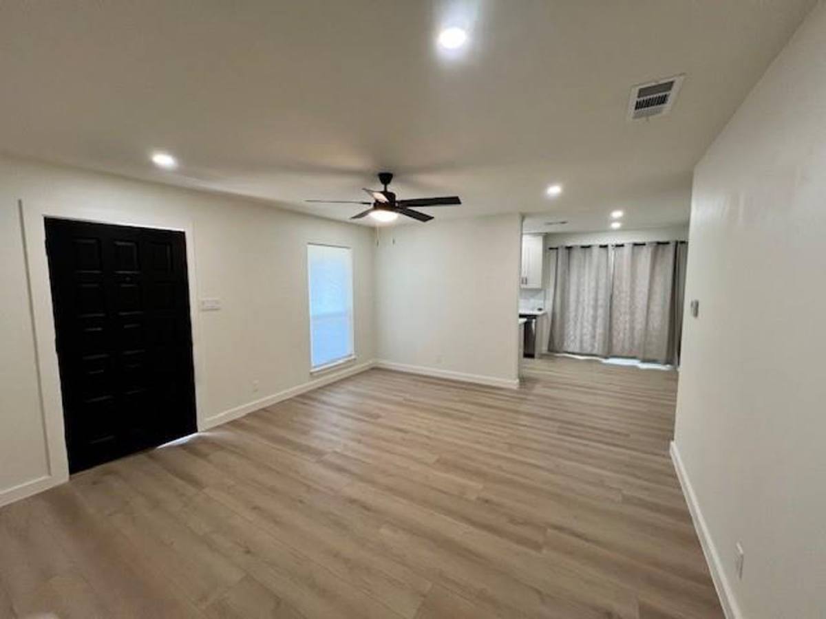 House for rent at 8012 Pinedale Cove, Austin, TX 78757