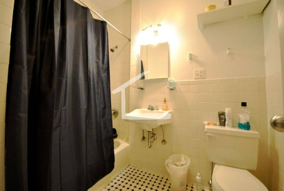 Apartment for rent at 1960 Beacon St #6, Brighton, MA 02135