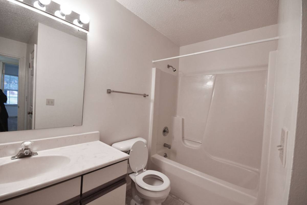 Townhouse for rent at 101-229 Misty Cove, Savoy, IL 61874
