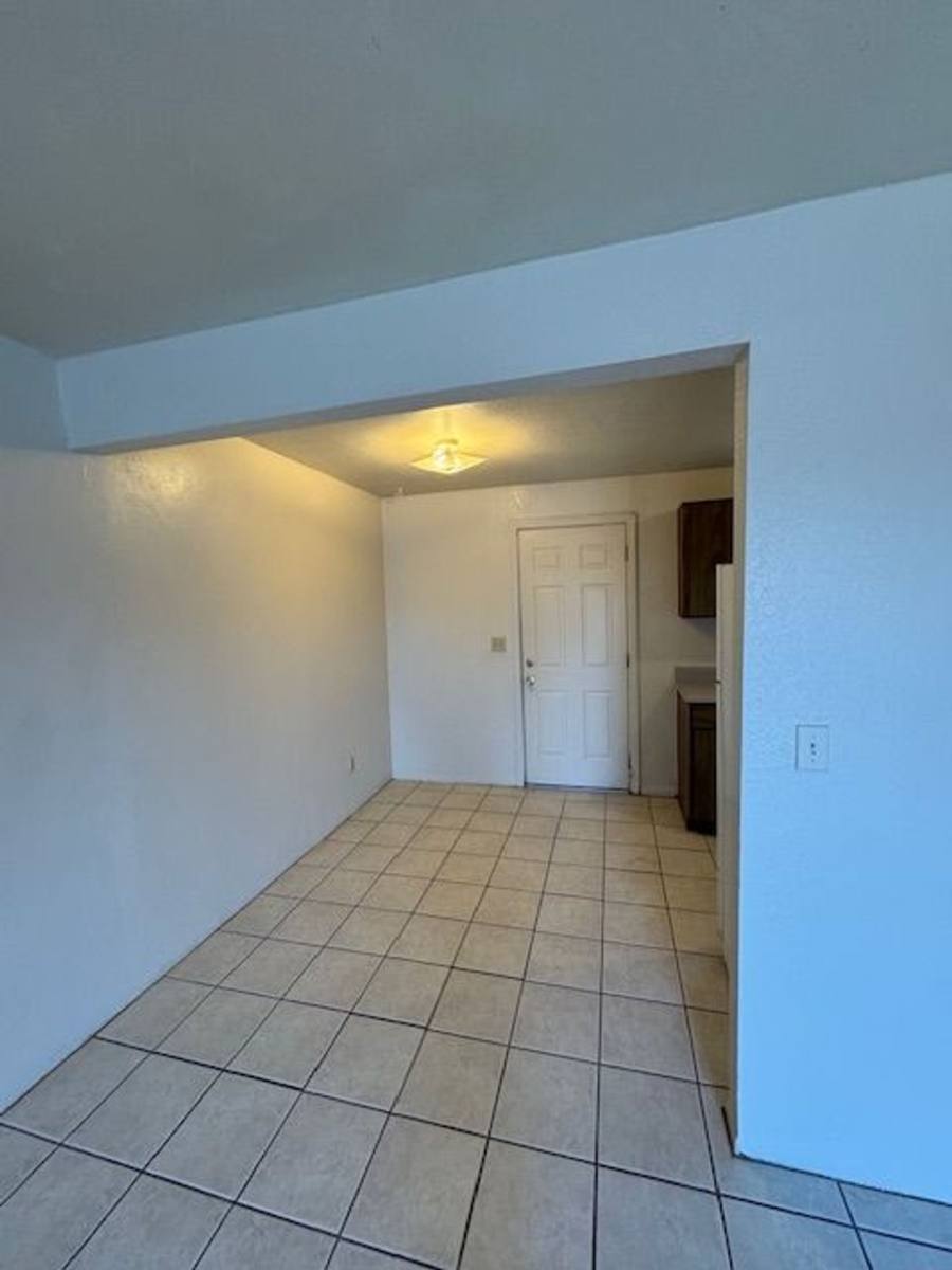 Townhouse for rent at 446 E Pastime Rd, Tucson, AZ 85705