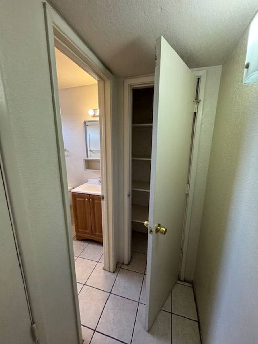 Townhouse for rent at 446 E Pastime Rd, Tucson, AZ 85705