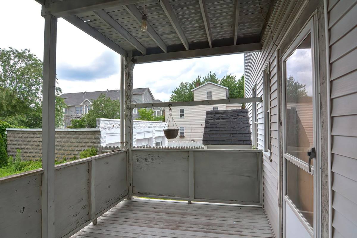 Apartment for rent at 108 Beacon St, Somerville, MA 02143