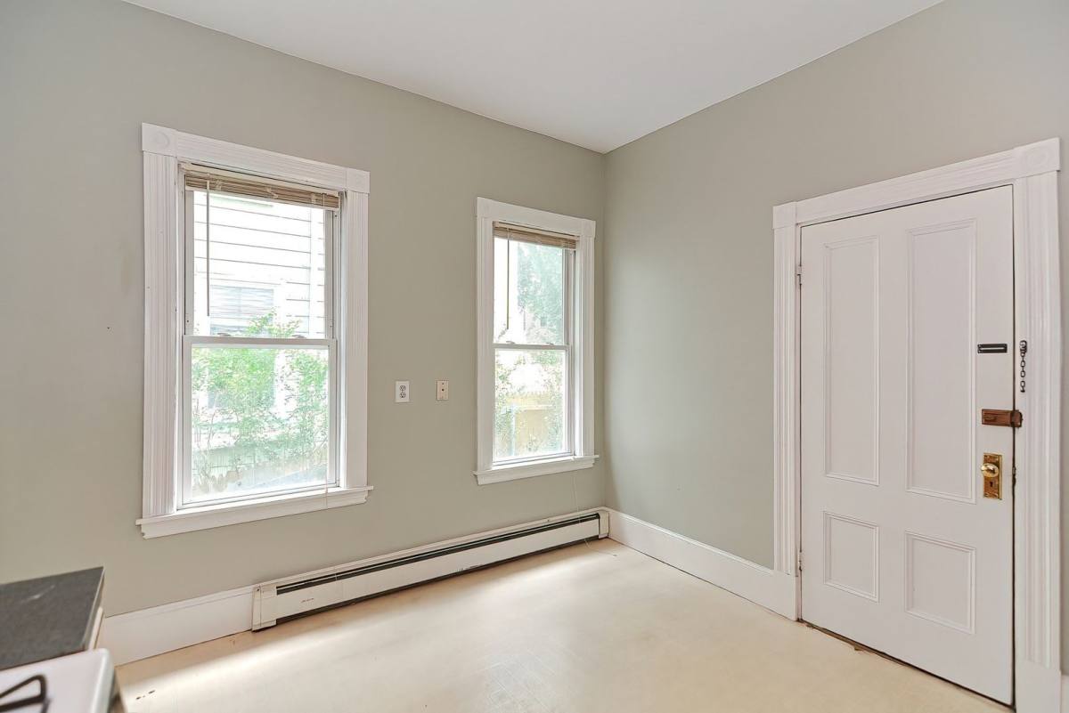 Apartment for rent at 108 Beacon St, Somerville, MA 02143