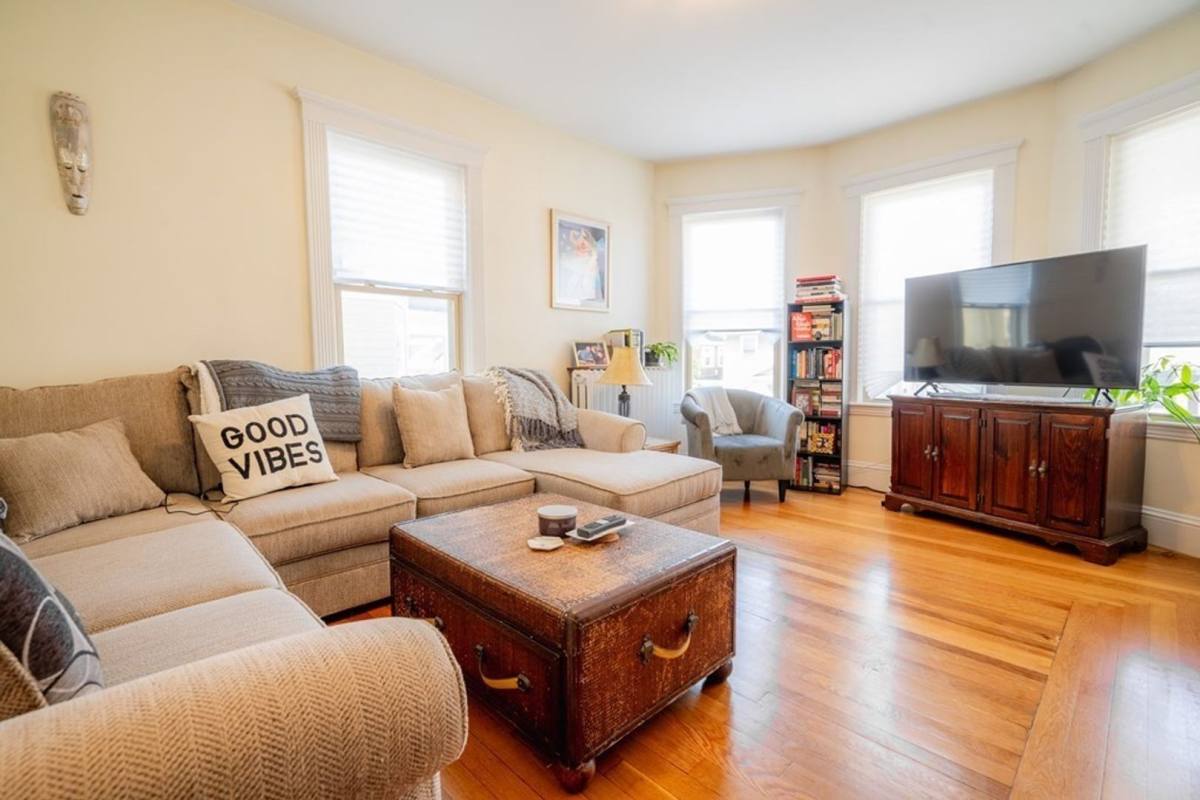Apartment for rent at 31-33 Mapleton St, Brighton, MA 02135