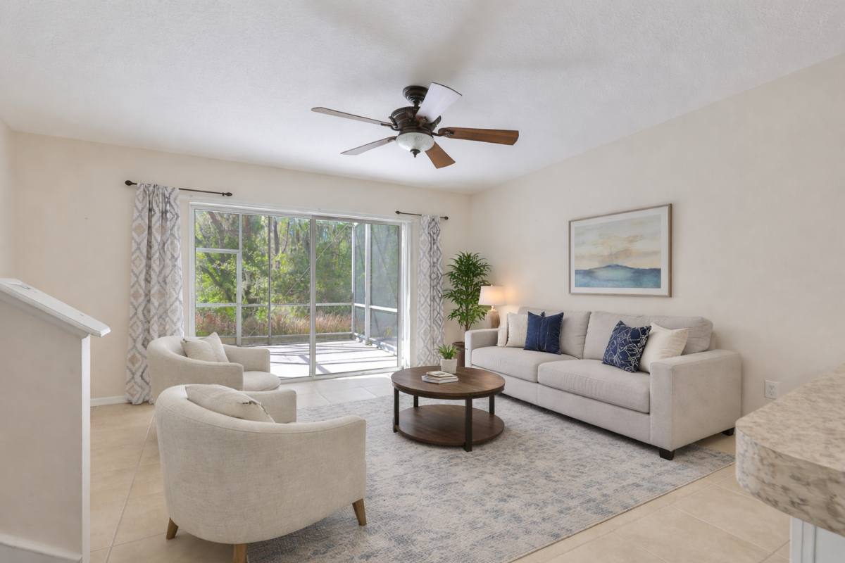 Townhouse for rent at 15843 Fishhawk View Dr, Lithia, FL 33547