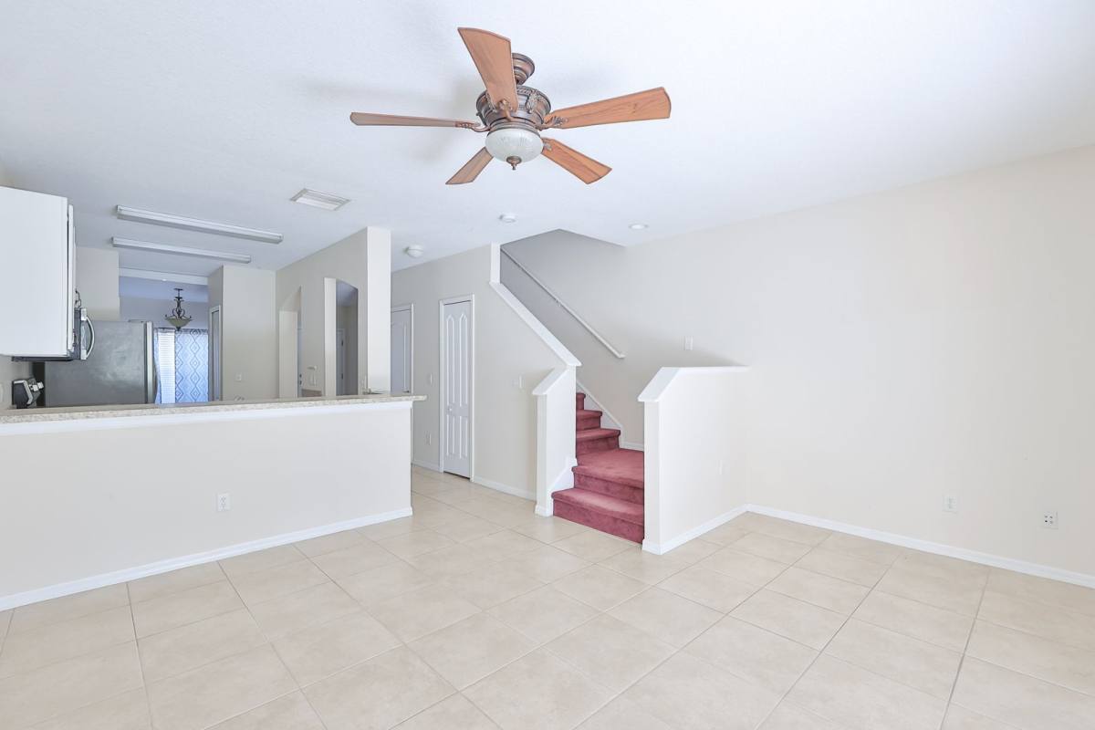 Townhouse for rent at 15843 Fishhawk View Dr, Lithia, FL 33547