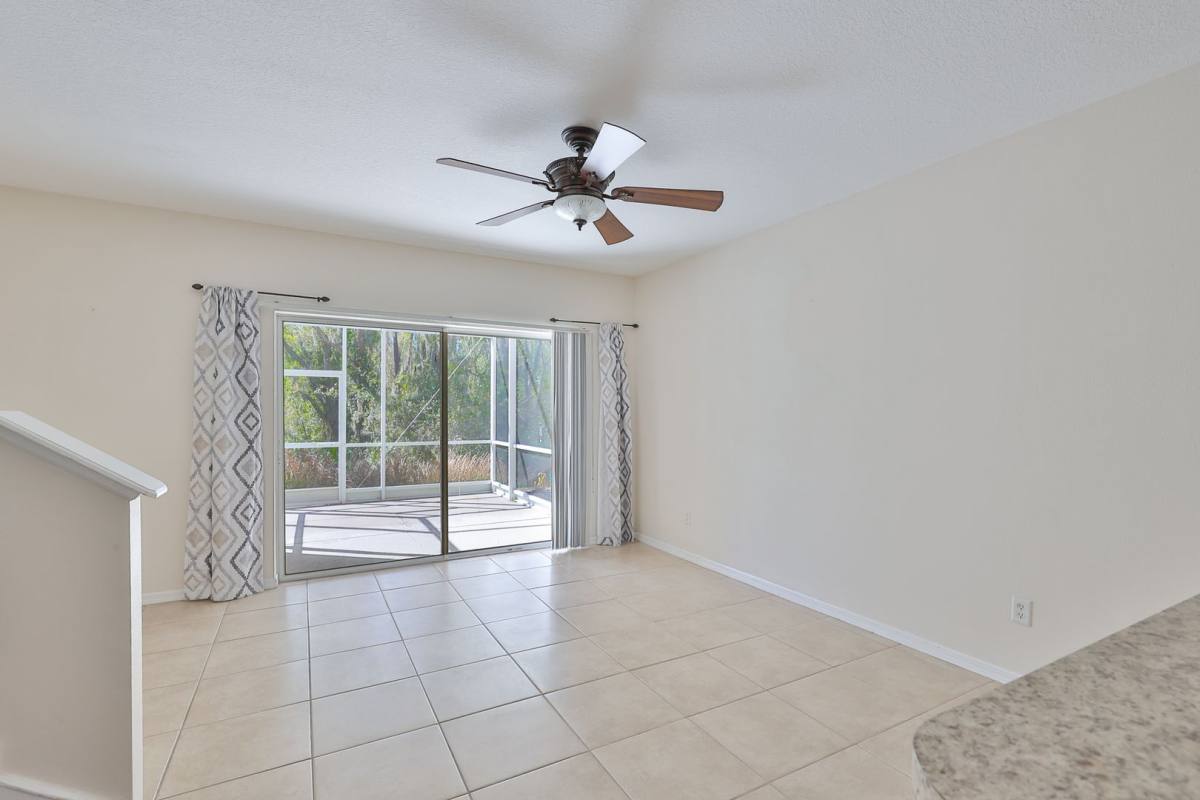 Townhouse for rent at 15843 Fishhawk View Dr, Lithia, FL 33547