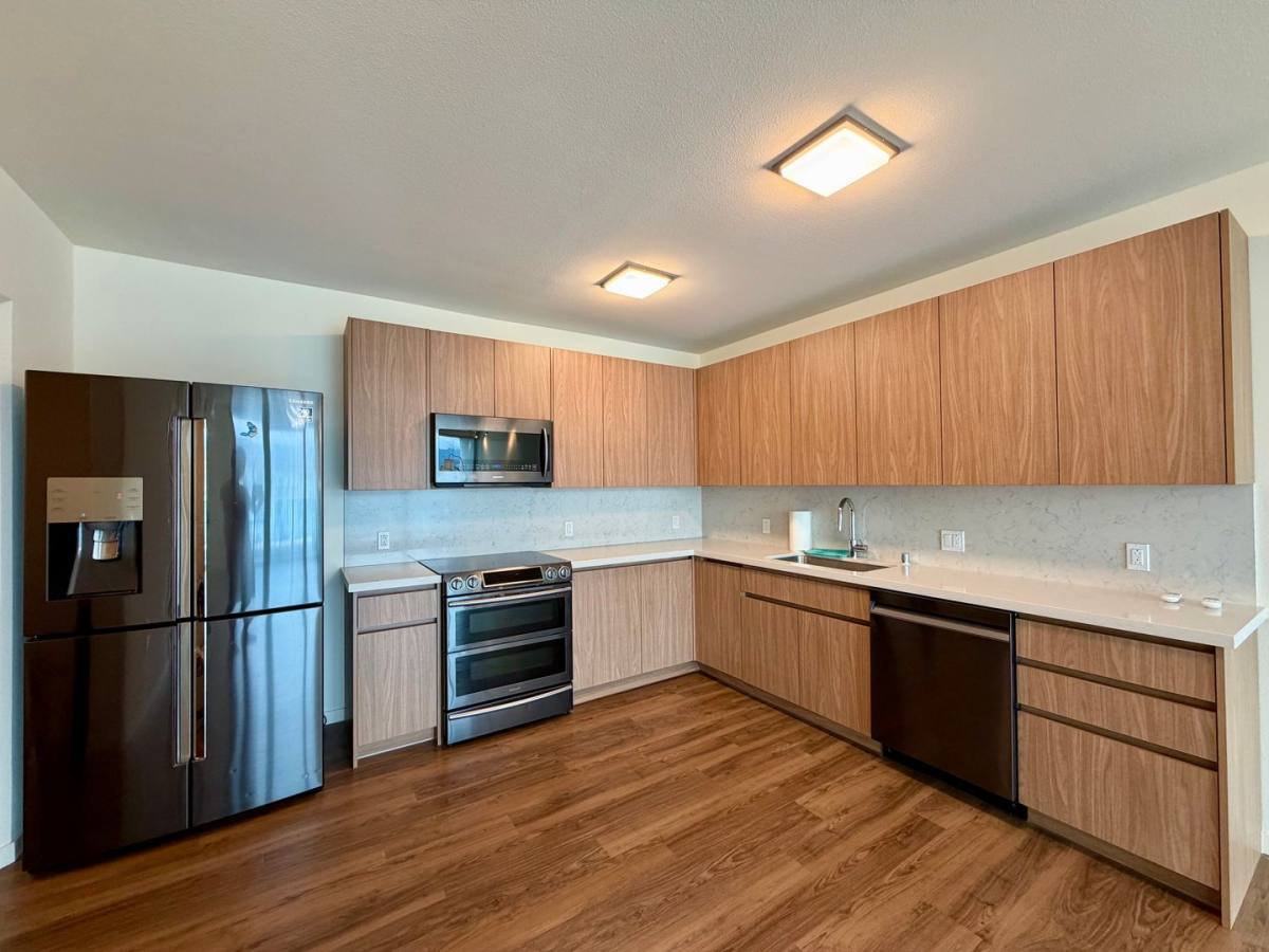Condo for rent at 1391 Kapiolani Blvd, Honolulu, HI 96814