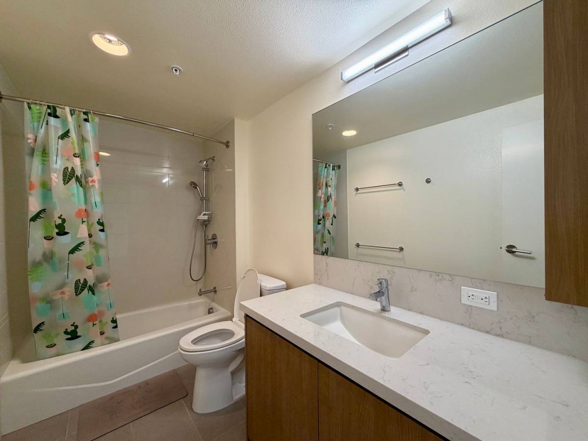 Condo for rent at 1391 Kapiolani Blvd, Honolulu, HI 96814