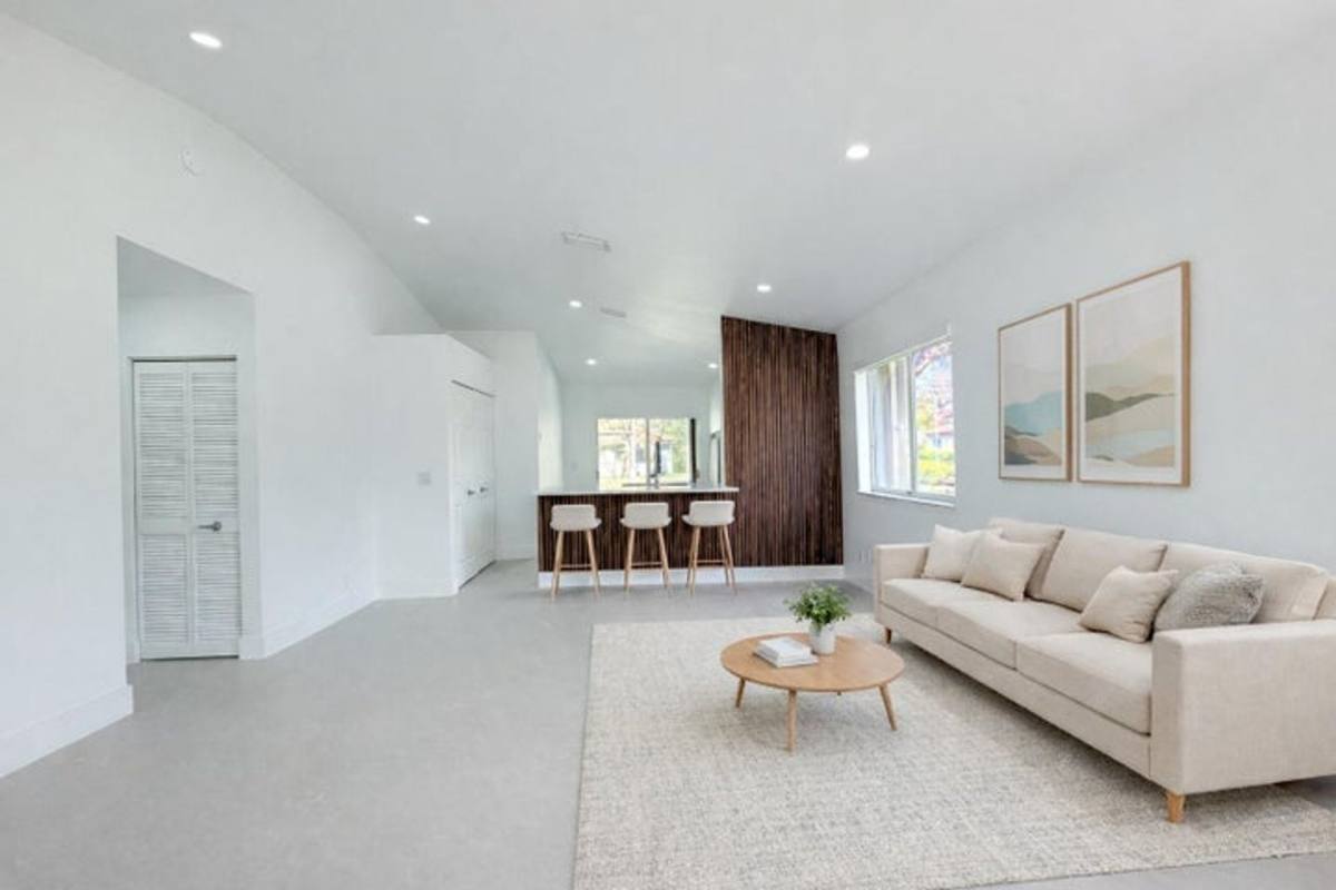 House for rent at 20841 NW 1st St, Hollywood, FL 33029