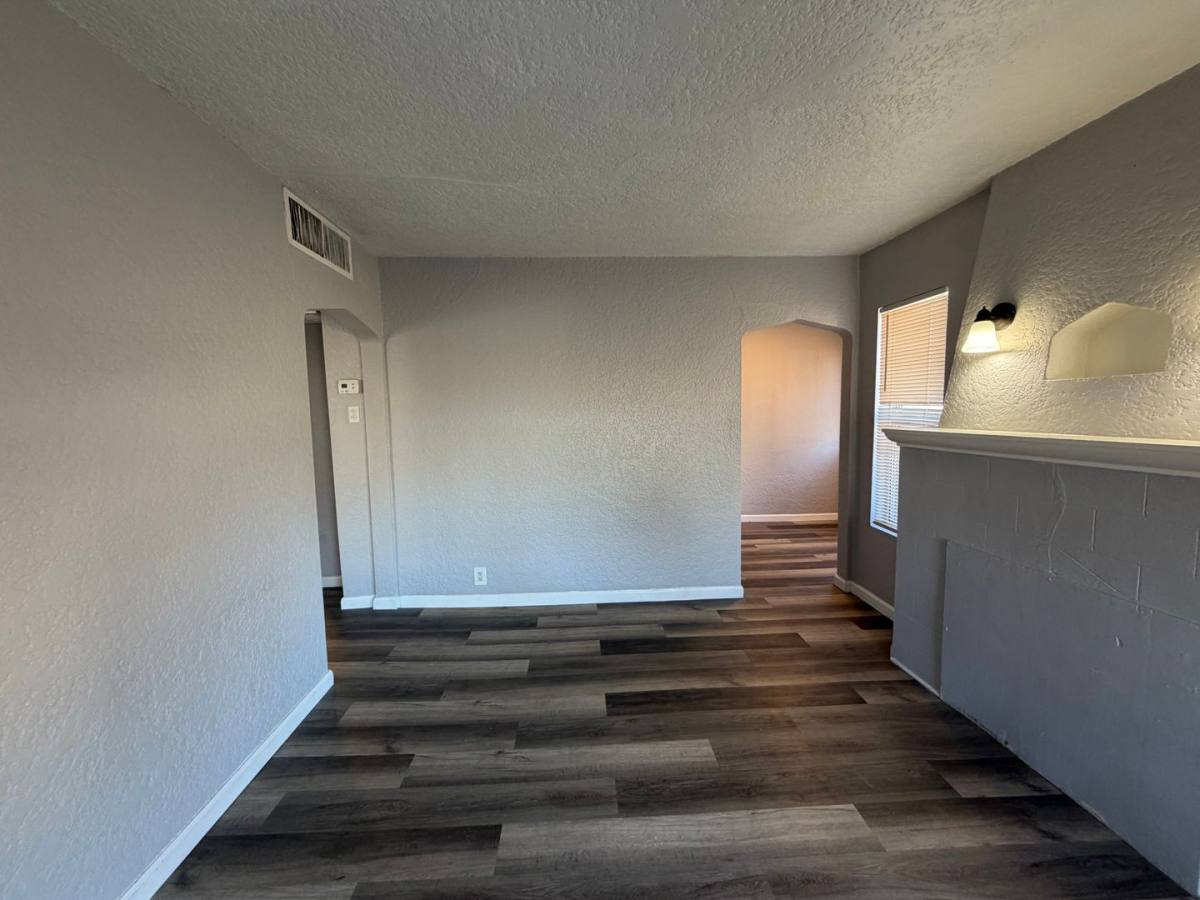 Townhouse for rent at 1833 E Harvard St, Phoenix, AZ 85006