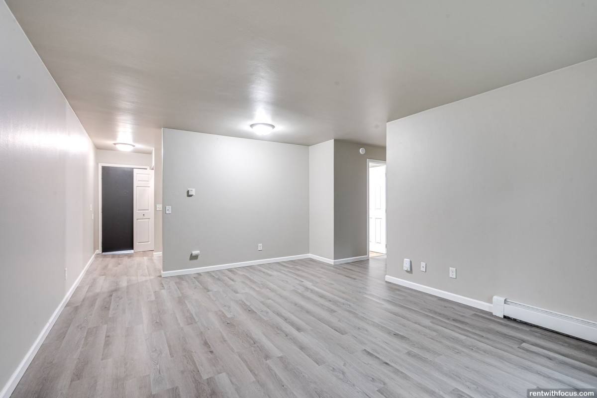 Apartment for rent at 2031 Vine St, Green Bay, WI 54302