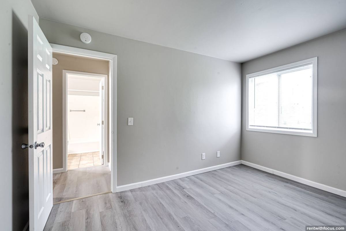 Apartment for rent at 2031 Vine St, Green Bay, WI 54302