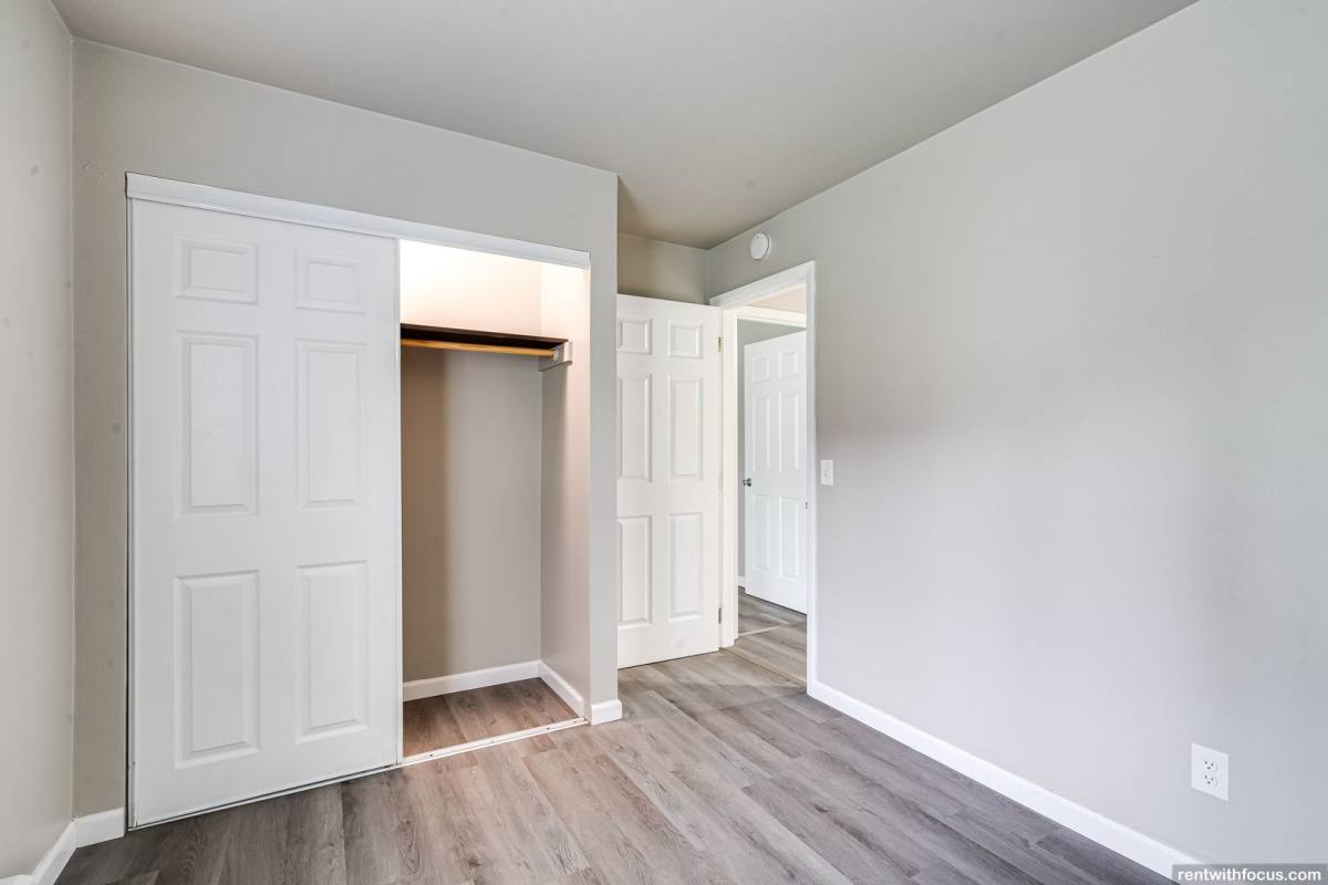 Apartment for rent at 2031 Vine St, Green Bay, WI 54302