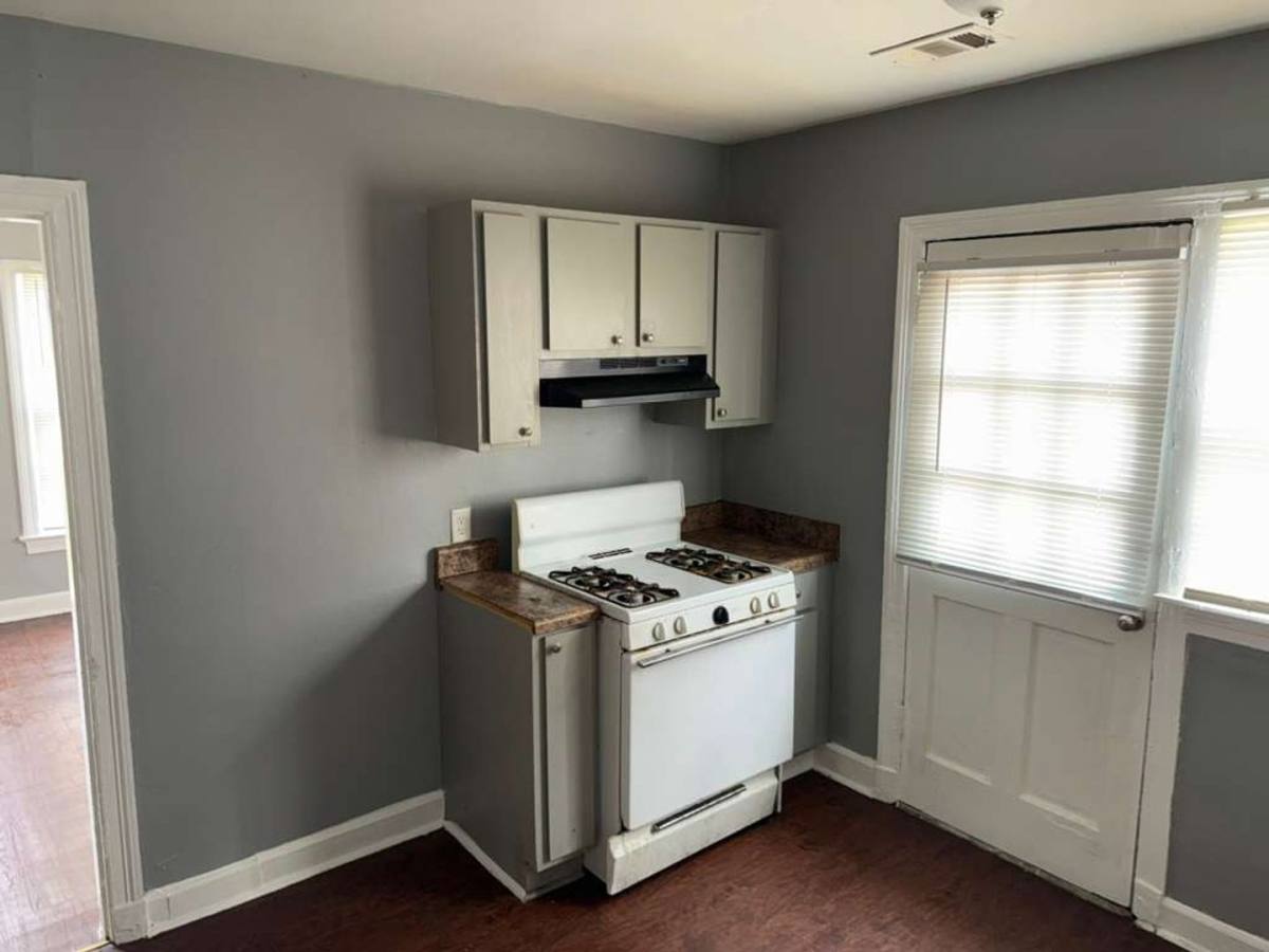 House for rent at 2283 Poe Ave, Memphis, TN 38114