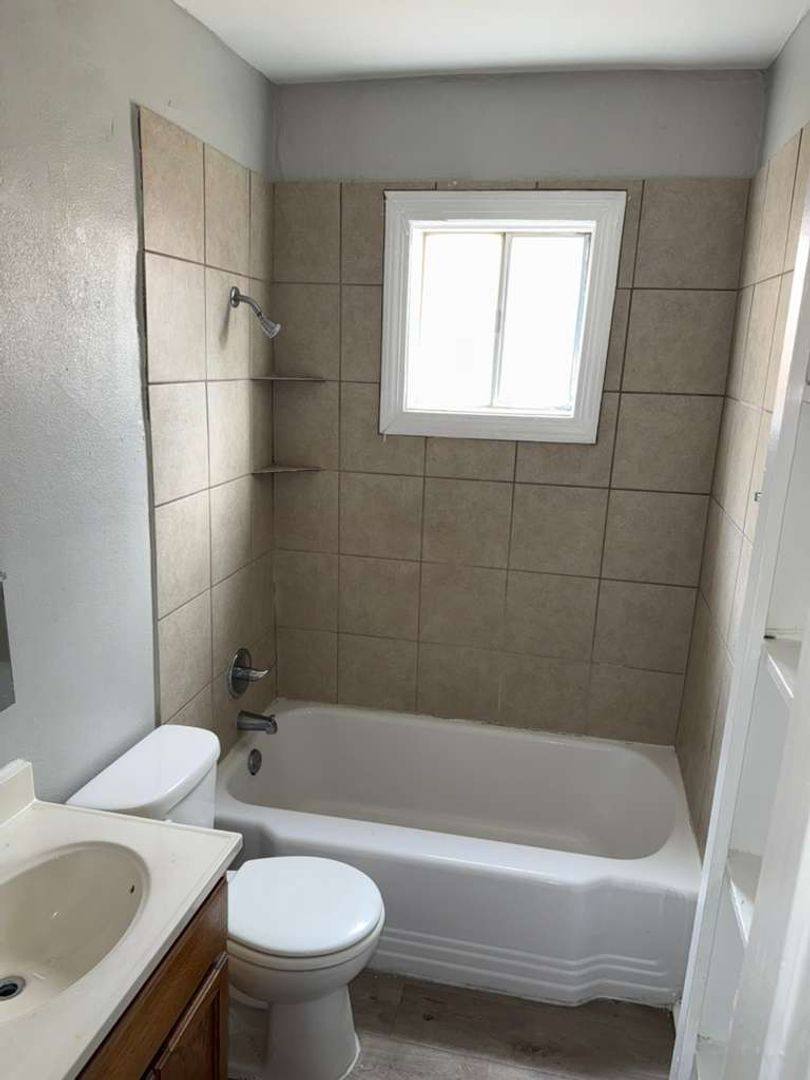 House for rent at 2283 Poe Ave, Memphis, TN 38114
