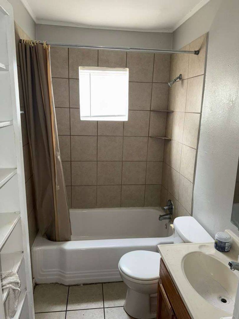 House for rent at 2283 Poe Ave, Memphis, TN 38114