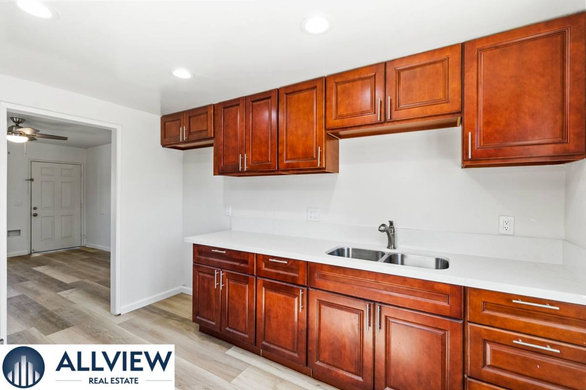 Apartment for rent at 452 S Shaffer St, Orange, CA 92866