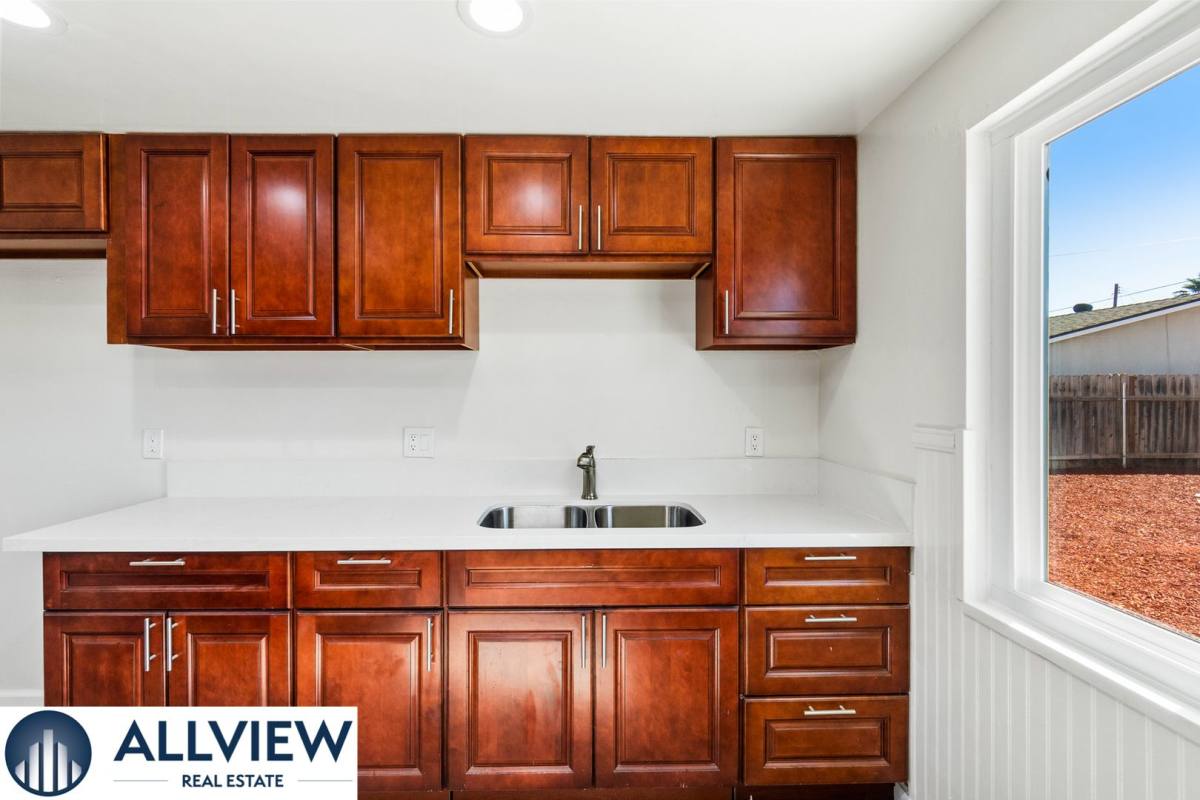 Apartment for rent at 452 S Shaffer St, Orange, CA 92866