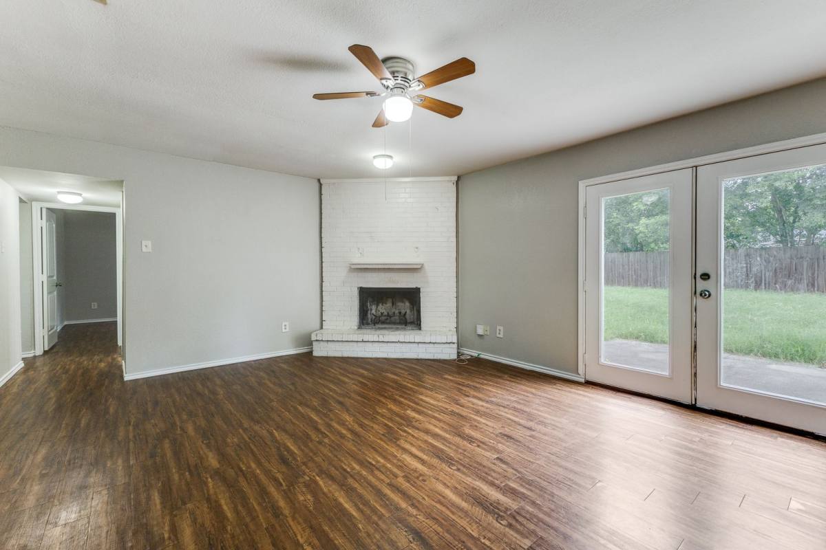 House for rent at 12129 Spring Branch Dr, Balch Springs, TX 75180