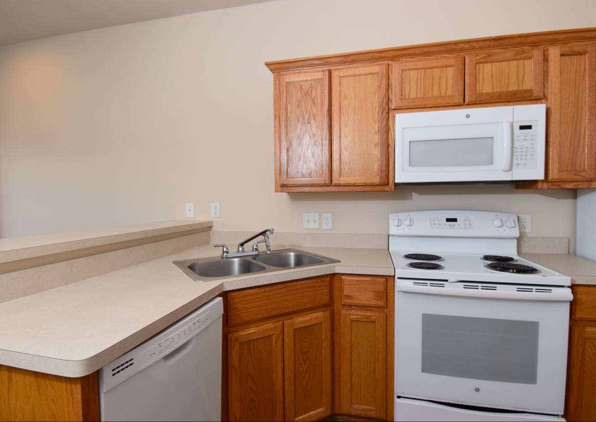 Apartment for rent at 2411 Bryan St, Commerce, TX 75428
