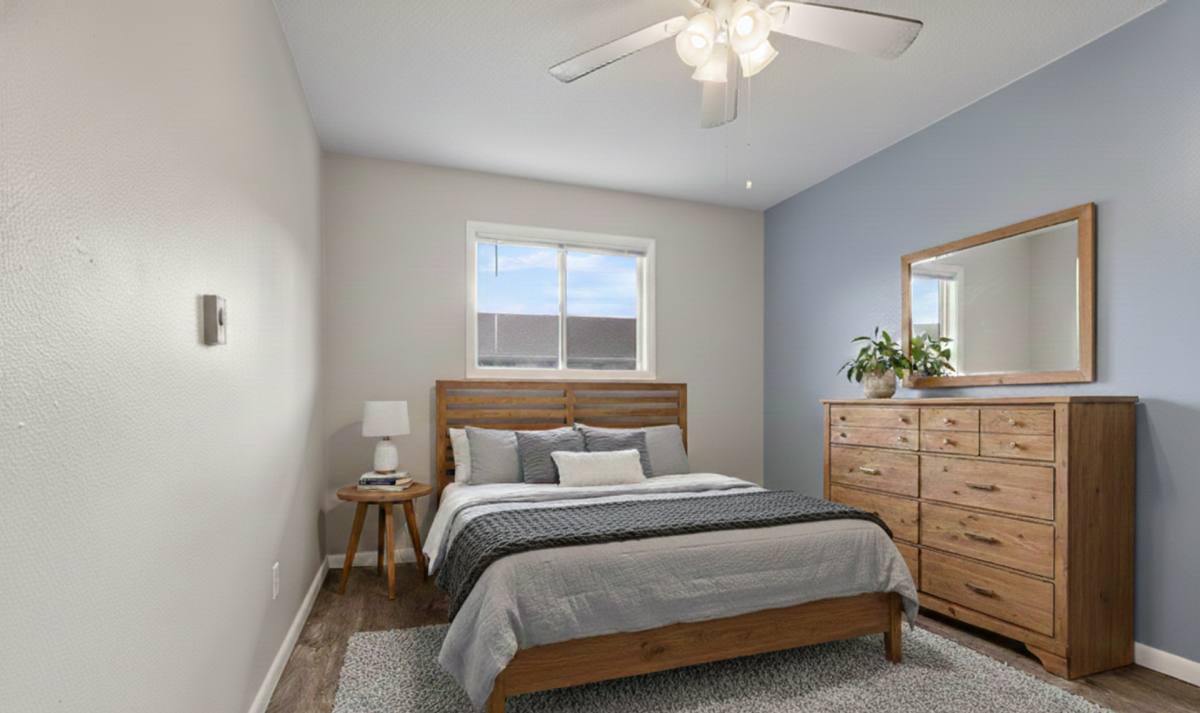 Apartment for rent at 212 Washington St, Keokuk, IA 52632