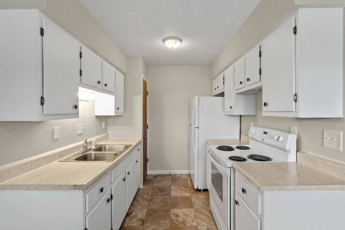 Apartment for rent at 212 Washington St, Keokuk, IA 52632