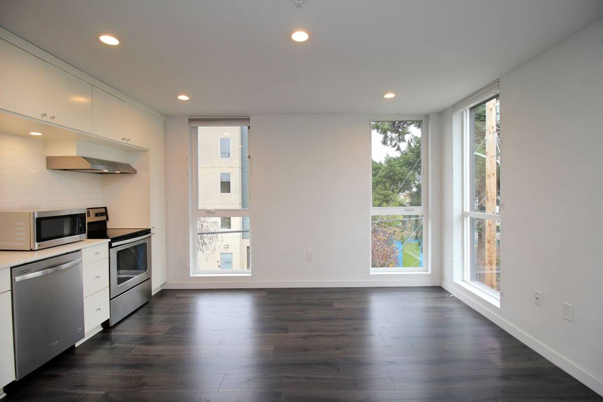 Condo for rent at 1480 N Jarrett St, Portland, OR 97217