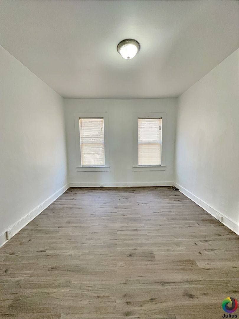 House for rent at 911 N Rose St, Baltimore, MD 21205