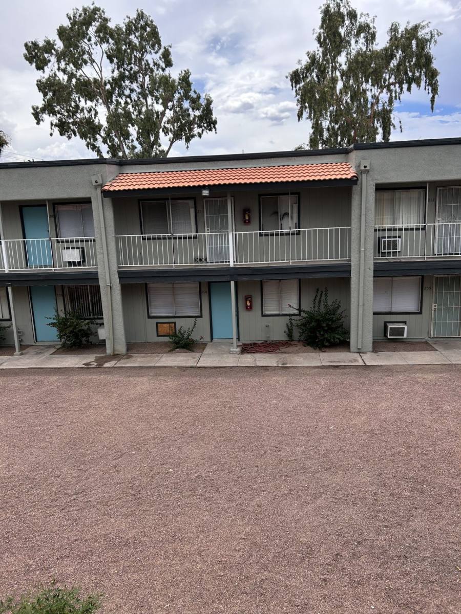 Apartment for rent at 1310 W Ajo Way, Tucson, AZ 85713