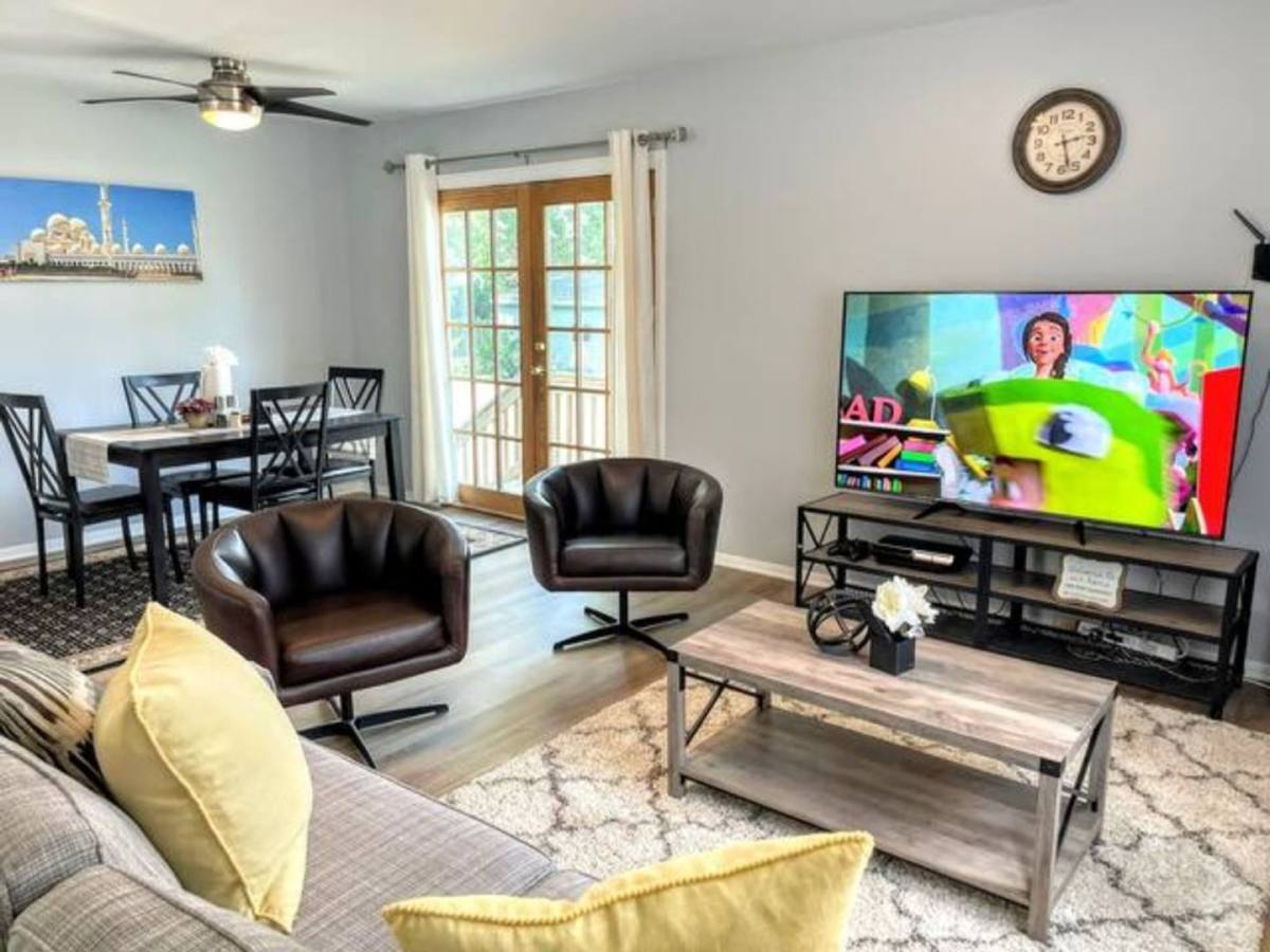 House for rent at 202 Glen Rd, Pasadena, MD 21122