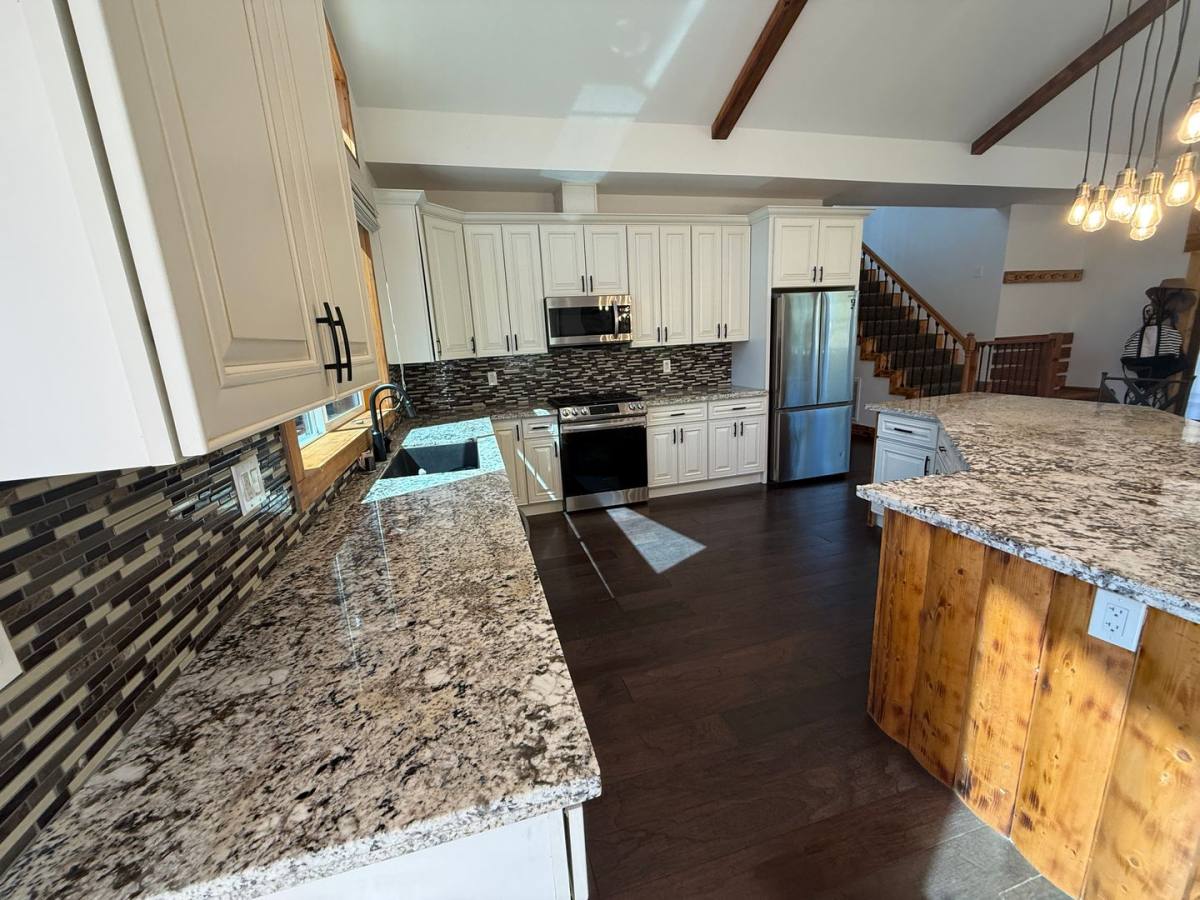 House for rent at 43837 Mendocino Dr, Big Bear Lake, CA 92315