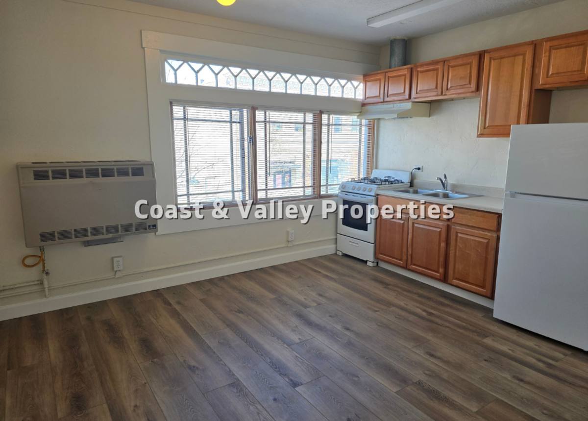 Apartment for rent at 323 Main St, Salinas, CA 93901