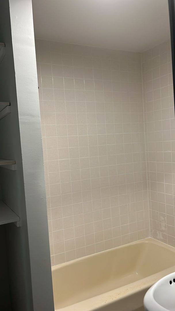 Apartment for rent at 130 Perkins Ave, Waterbury, CT 06704