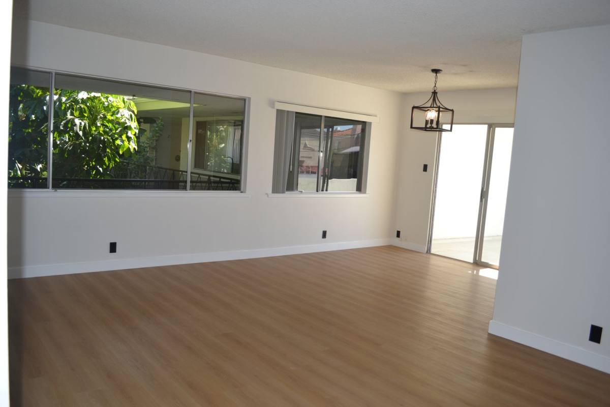 Apartment for rent at 1011 W Duarte Rd, Arcadia, CA 91007