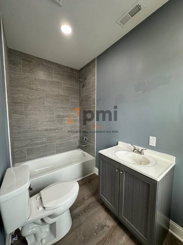 Apartment for rent at 416 E 9th St #2, Michigan City, IN 46360