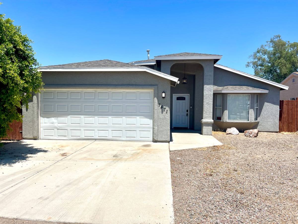 House for rent at 1471 Bryan Dr, Bullhead City, AZ 86442