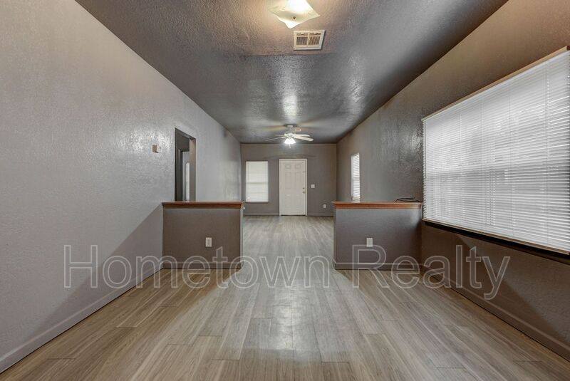 House for rent at 321 SE 25th St, Oklahoma City, OK 73129